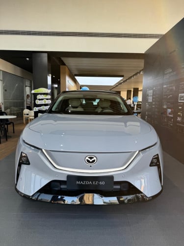 Mazda EZ-60 600 Max