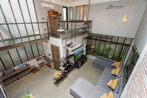 Renovated 3 Bedrooms For Rent in Tonle Bassac Area Close to BKK1