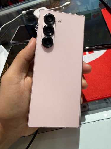 ZFold 6 512GB Sim2 ( Look like new) 99.99%