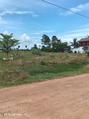 ដីលក់និងជួល