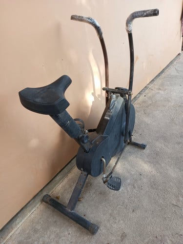 កង់ហាត់ប្រាណ