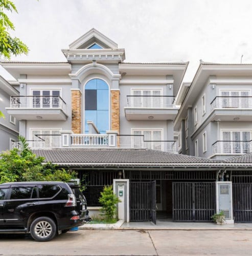 វីឡាភ្លោះសម្រាប់លក់ | Twin Villa for Sale in Borey Vimean Pnhom Penh