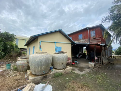 🏦House Available for Urgent Sale at a Special Price (Negotiable).
