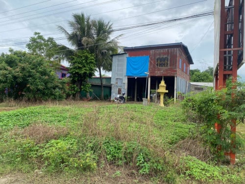 🏦House Available for Urgent Sale at a Special Price (Negotiable).
