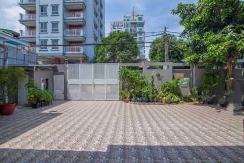 Building for Rent Prime Location - Phnom Penh