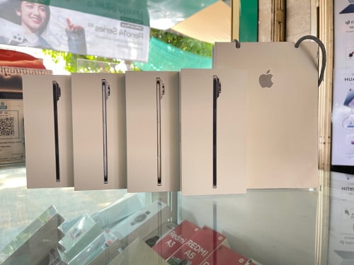 iPhone 17 Air LL/A eSIM no active 256GB មានក្នុងស្តុកស្រាប់តម្លៃល្អ