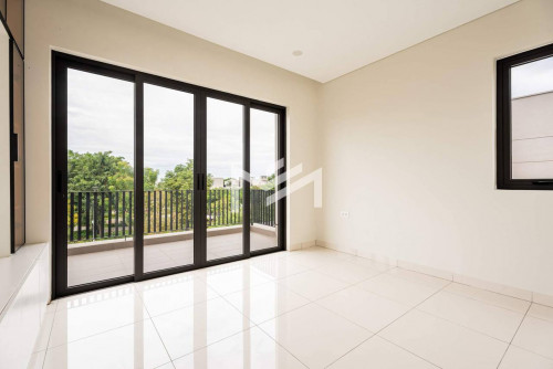 Modern 4 Bedrooms Villa for SALE in Borey Chankiri near New Airport