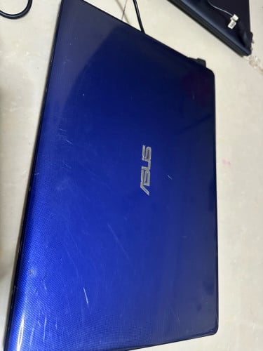Sell laprop ASUS ram4G. 1T. 98%