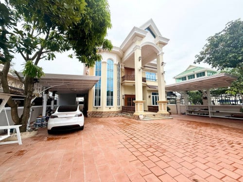 Villa House for rent in Borey Natha Resident Dongkrol District