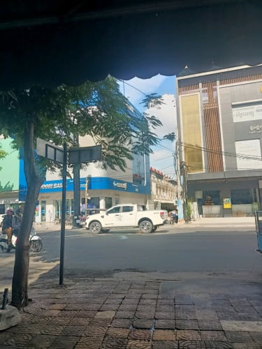 ផ្ទះល្វែងជួលហើយ