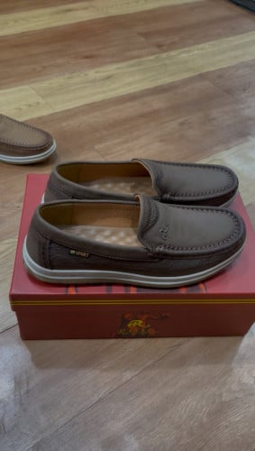 រ៉ូយ៉ាល់ស្រុីនលេខ1 88$ ចុះនៅតែ55$