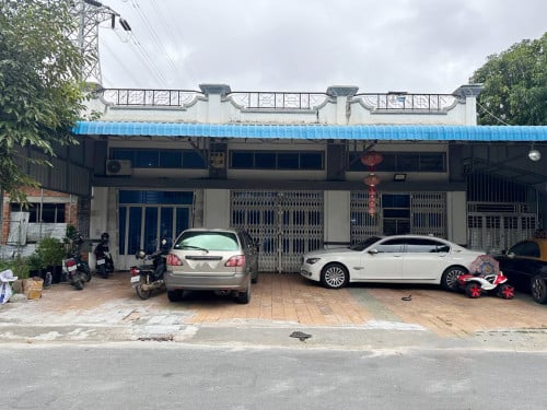 ផ្ទះសម្រាប់ជួល | House For Rent in Borey Leab