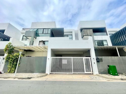 ✅វីឡាទោល បុរី រេស៊ីដេន 90 សម្រាប់ជួល តំបន់បឹងកក់