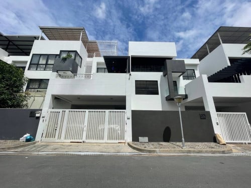 ✅វីឡាទោល បុរី រេស៊ីដេន 90 សម្រាប់ជួល តំបន់បឹងកក់