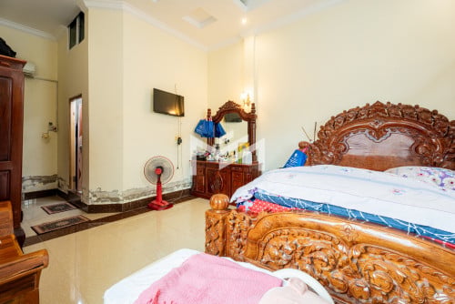 ផ្ទះល្វែងសម្រាប់លក់នៅបឹងទំពុន​ Flat For Sale 📍