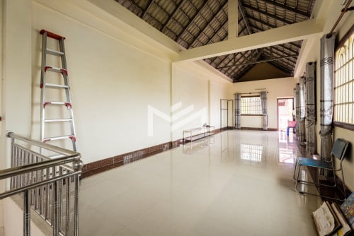 ផ្ទះល្វែងសម្រាប់លក់នៅបឹងទំពុន​ Flat For Sale 📍