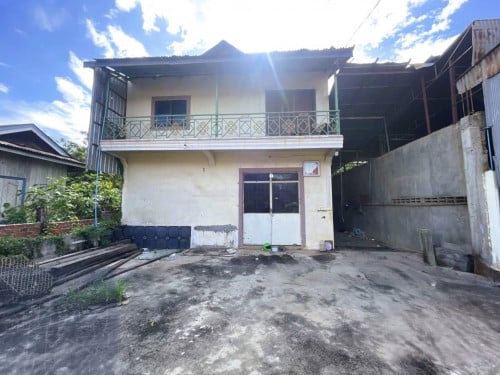 🏦House Available for Urgent Sale at a Special Price (Negotiable).