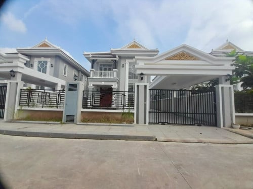 💥វីឡាមរកត លក់តម្លៃក្រោមទីផ្សារ នៅបុរី វិមានភ្នំពេញ6A(គម្រោងទី11)