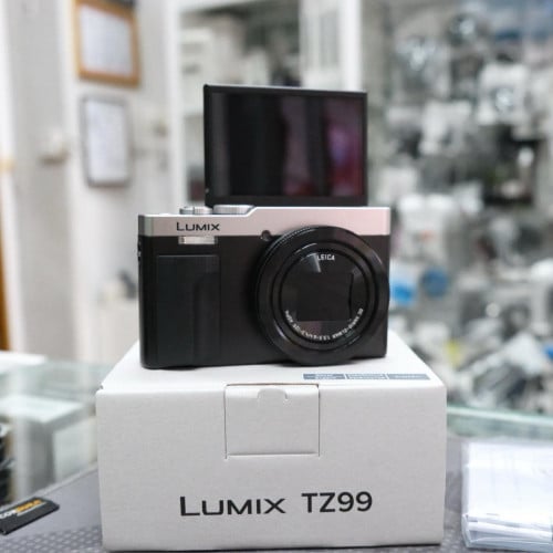 Lumix TZ99 silver and black