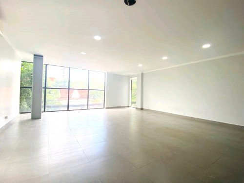 Office Space Available for Rent in BKK1