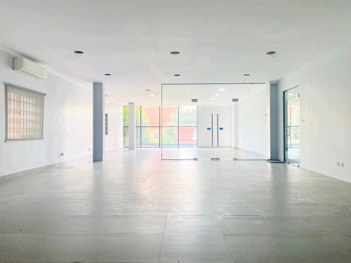 Office Space Available for Rent in BKK1