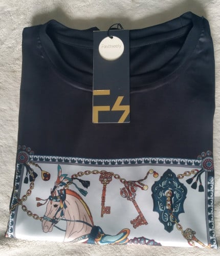 Silk t-shirt for girls