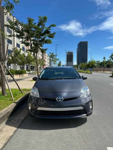 Toyota Prius plug-in 2013 អាចសាកថ្មរបាន🔌