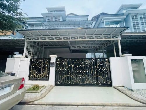 Twin Villa for Rent at Borey Peng Huot The Star Emerald