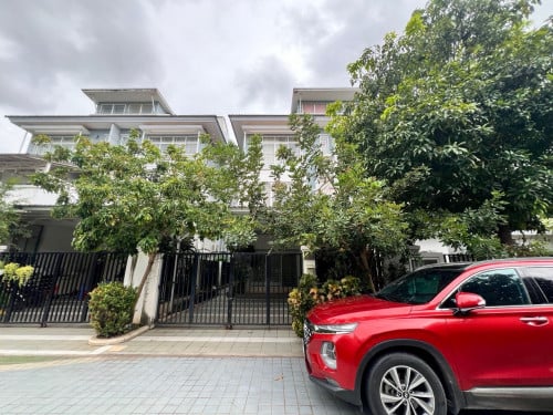 Twin Villa for Rent at Borey Peng Huot The Star Emerald