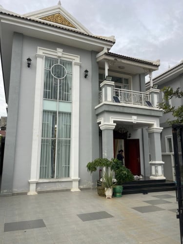 Villa for rent at 6A