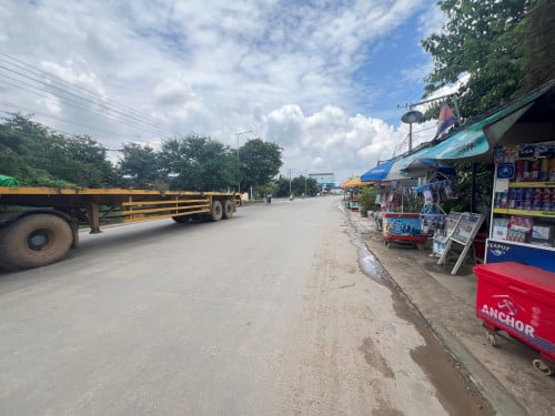 ដីជួលផ្លូវ៥០ម៉ែត ព្រៃស 15*40