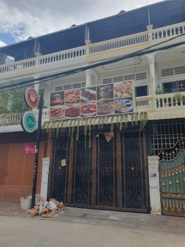 ផ្ទះជួលនៅផ្លូវអាចប្រកបអាជីវកម្មបាន