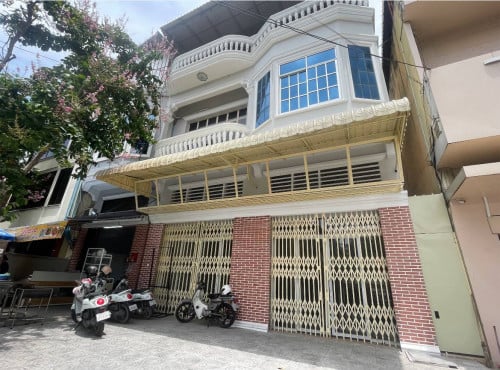 House For Rent- On Street 63 Tonle Basac
