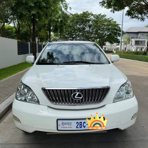 រថយន្តសម្រាប់ជួល Luxes RX330