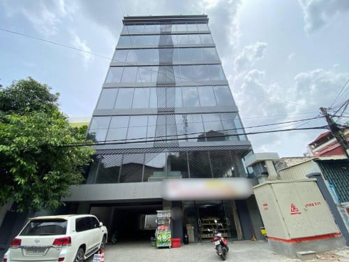 Building for Rent | Prime Location – In BKK2