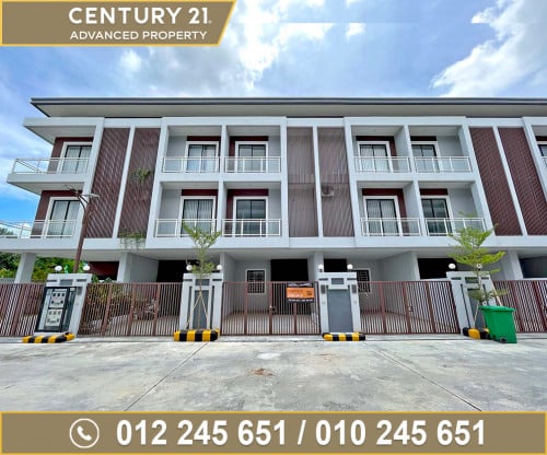 🏘 វីឡាកូនកាត់ (LH) ក្នុងបុរី La Palm Residence ត្រូវការលក់បន្ទាន់ខ្លាំង