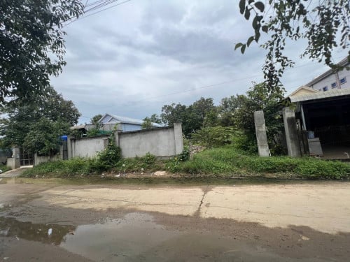 406sqm Land for Sale 100 meters from Kob Srov Road