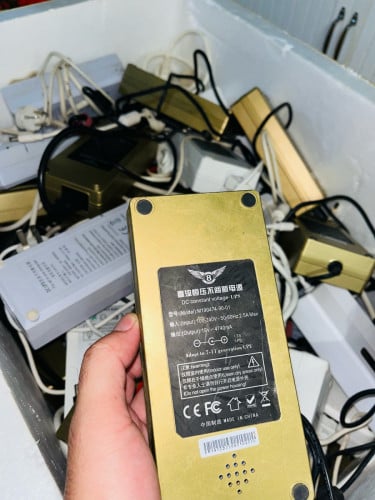 Adapter USP All In One 12V & 19V