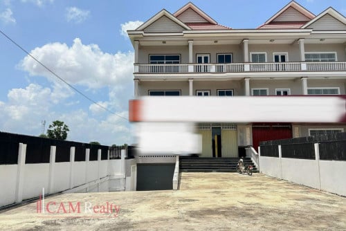 Commercial Space For Rent | National Road 1, Kean Svay