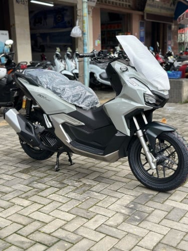 HONDA ADV ឆ្នាំ2025 ថ្មីកេសរបស់ក្រុមហ៊ុនធានាថ្នាំសុីន100%