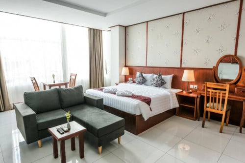 Hotel for Rent – 84 Bedrooms – Prime Location in BKK2, Phnom Penh