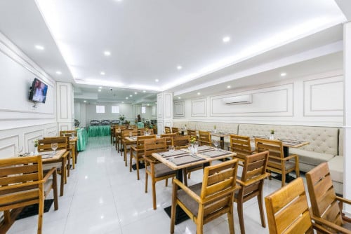 Hotel for Rent – 84 Bedrooms – Prime Location in BKK2, Phnom Penh