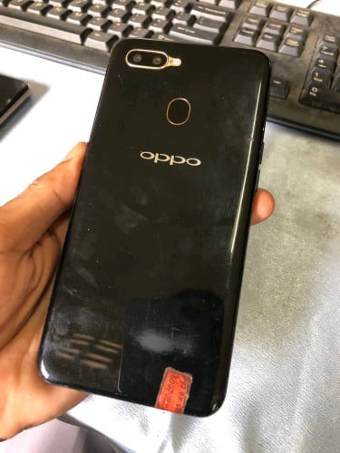 Oppo A5s បែកតិច 15$