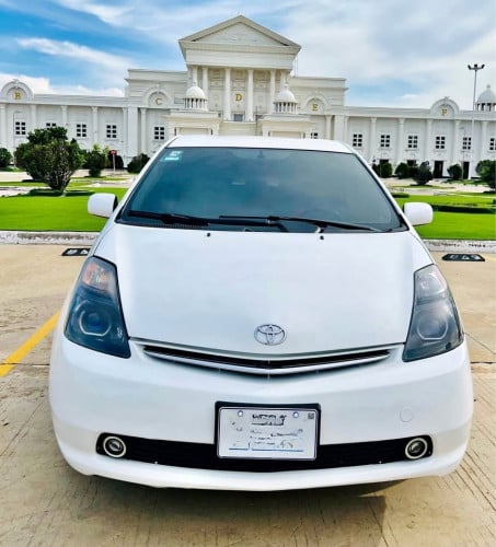 Prius 29.99$/day 190$/week