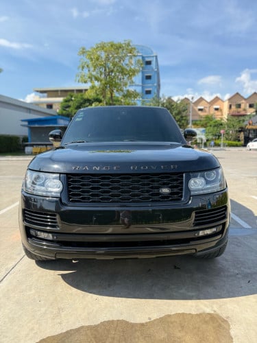 Rang Rover Vogue 2014 Full option ទឹកថ្នាំសុីនមួយជុំ​ ម្ចាស់​ដើម​ទី​មួយ​ សោរពីរ​គ្រាប់