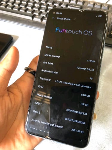 Vivo Y50  បែកប្រើបានធម្មតា 25$