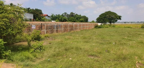 ដីលក់កណ្តាលក្រុង