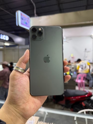 11ProMax 64G សំណុំសុីន​