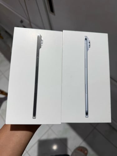 17 Ari 256GB N/A New 100%