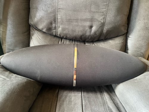 B&W  zeppelin 1st generation